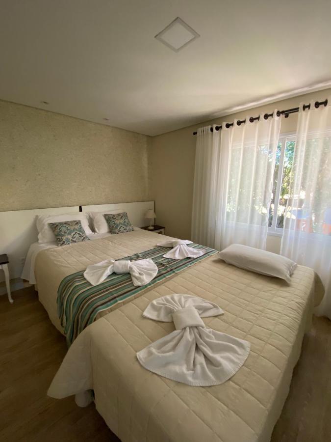 Pousada Ipe Amarelo E Quinta Dos Medeiros Bed & Breakfast Gramado Exterior photo